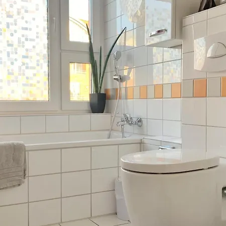 Schott Apartment *